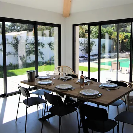 La Madrague-villa/piscine Vue Mer/clim/wifi הייר