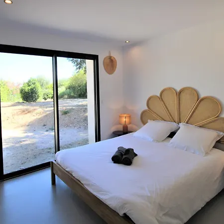 La Madrague-villa/piscine Vue Mer/clim/wifi וילה *